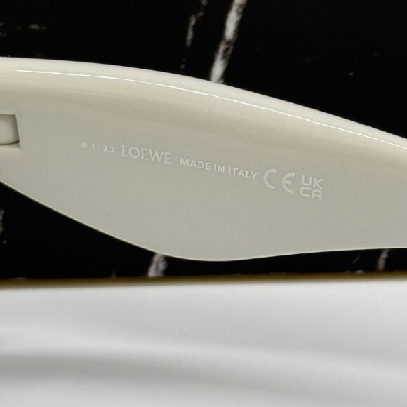 NEW LW40097I 20A LOEWE SUNGLASSES WOMEN LIGHT GREY EYEWEAR LOEWE - Picture 11 of 12